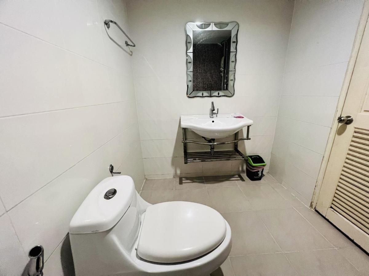 Inn Kham Apartment Chiang Mai Extérieur photo