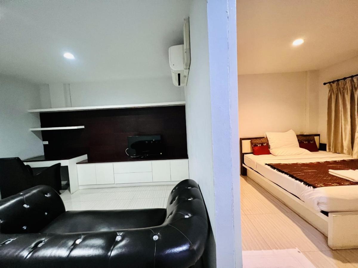 Inn Kham Apartment Chiang Mai Extérieur photo
